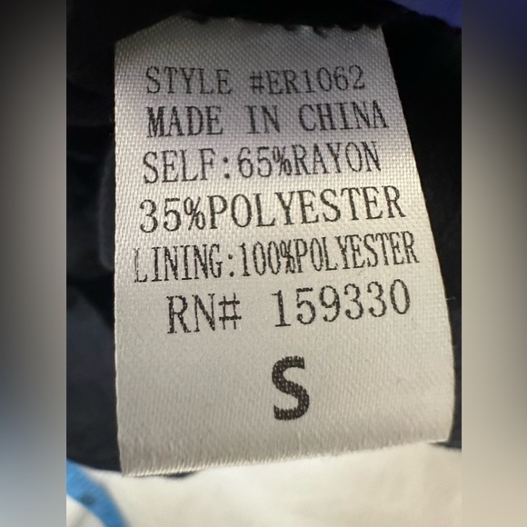 NWT; HEYSON BLACK ROMPER 🌻 - Picture 5 of 8